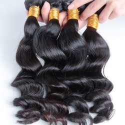 4 st/lot 8A Virgin Brazilian Hair Loose Wave Weave Natursvart