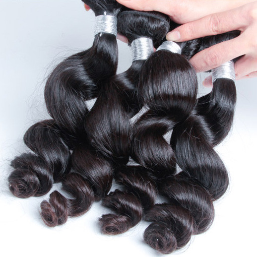 4 buntar 8A Virgin Peruvian Hair Loose Wave Natural Black Med Pris